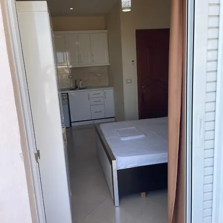 Honey Guest house Sarande