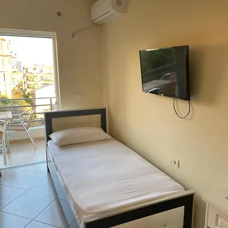 Honey Guest house Sarande