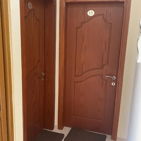 Guest house Honey Sarande