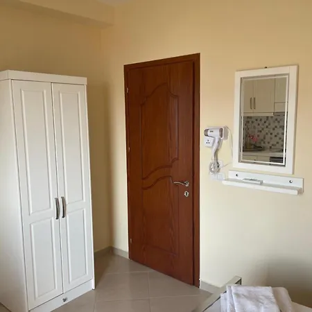 Honey Guest house Sarande