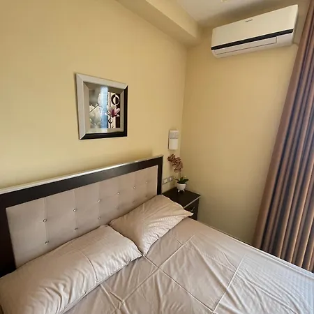 Honey 게스트하우스 Sarandë