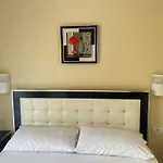 Honey Residence *