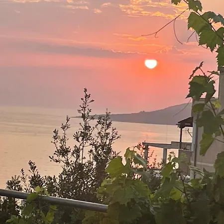 Penzion Honey Sarandë