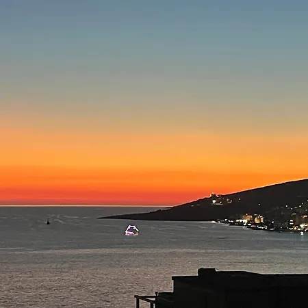 Honey * Sarandë