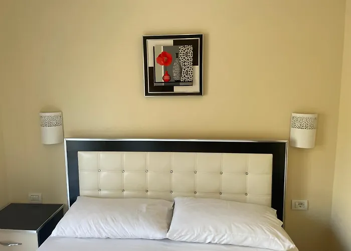 Honey Residence *